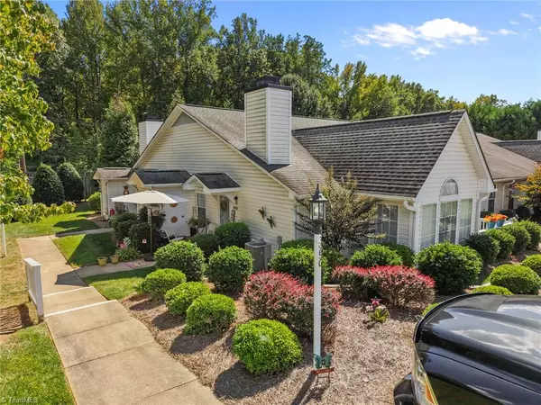 3950 Westridge Meadow CIR, Clemmons, NC 27012