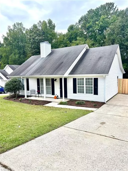 4404 Tyndale CT, Greensboro, NC 27406