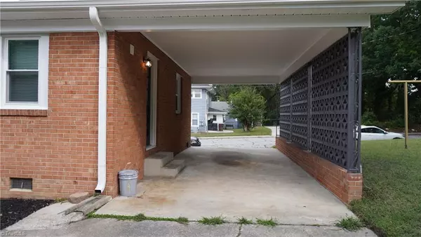 Greensboro, NC 27401,800 Bluford ST