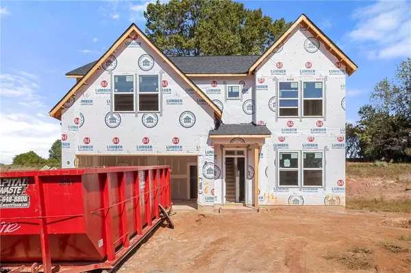114 Indian Wells CT, Harmony, NC 28634