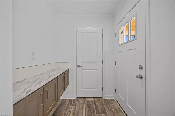 Winston-salem, NC 27107,2981 Durant DR