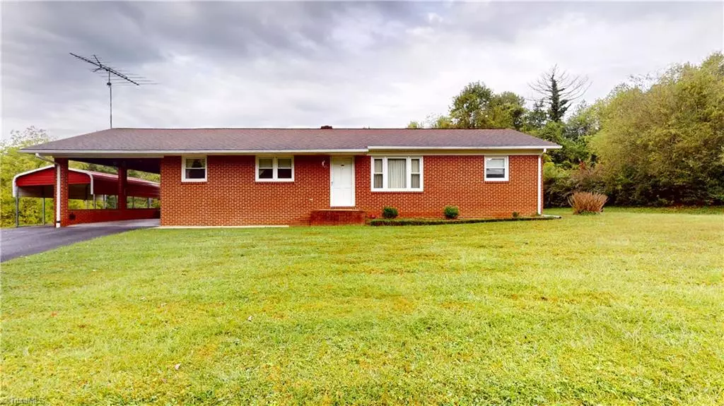 Mount Airy, NC 27030,140 Westwood DR