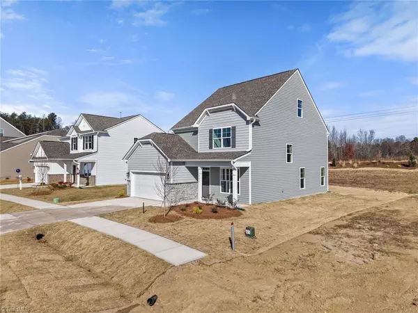 Kernersville, NC 27284,334 Blooming Maple DR