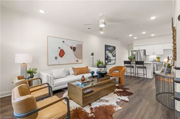 High Point, NC 27262,327 Rockspring RD