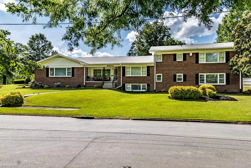 High Point, NC 27262,300 Edgedale DR