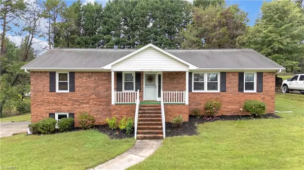 Clemmons, NC 27012,2512 Newington CT