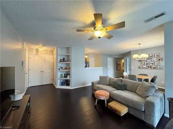Winston-salem, NC 27103,421 Rivertree LN