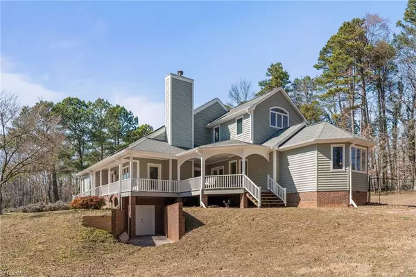 9204 Nc Highway 109, Winston-salem, NC 27107