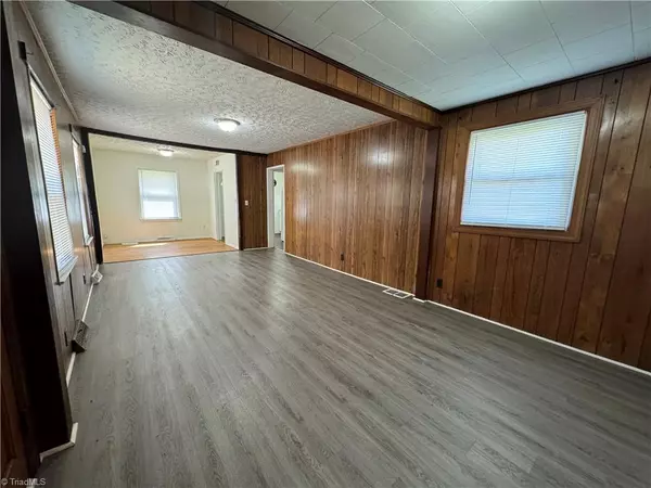 Winston-salem, NC 27107,653 Clemson CIR