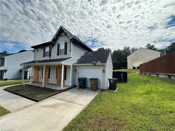 3576 Sydney Oaks DR, Browns Summit, NC 27214
