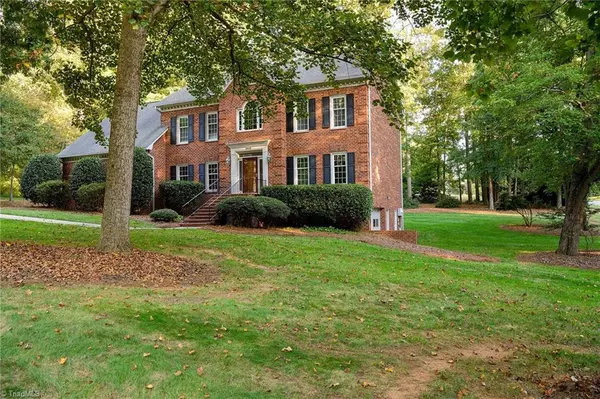 Kernersville, NC 27284,5642 Regents Park RD