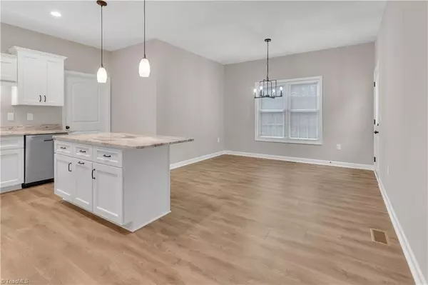 Ramseur, NC 27316,4379 Timber Lea LN