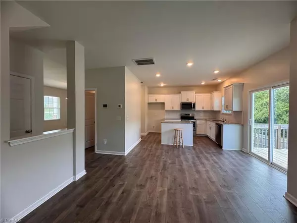 Trinity, NC 27370,6714 Bellawood DR