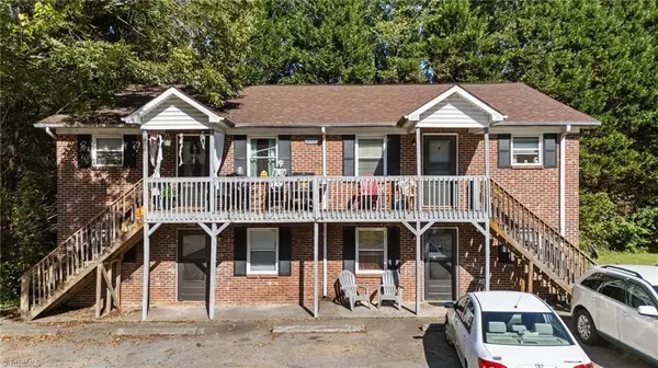 2551 Green Oaks CT, Winston-salem, NC 27107