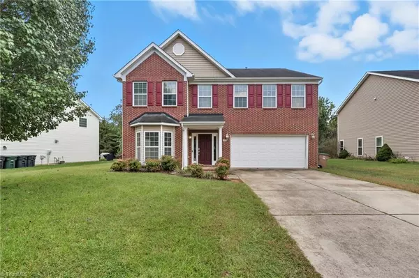 5215 Helsley CT, Summerfield, NC 27358