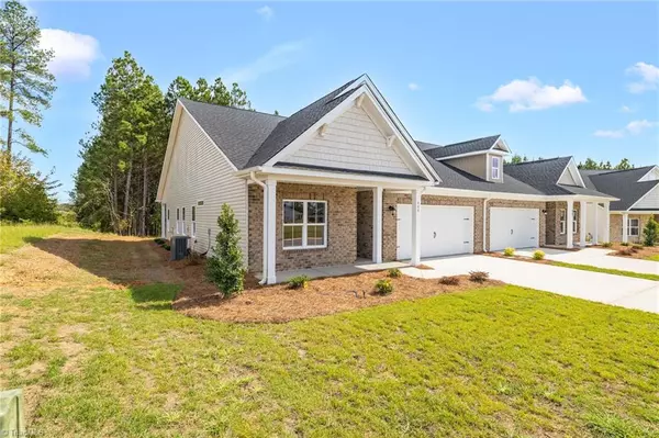 Clemmons, NC 27012,904 Beeson CT
