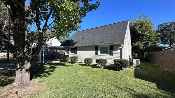 Greensboro, NC 27405,1210 SUMMIT AVE