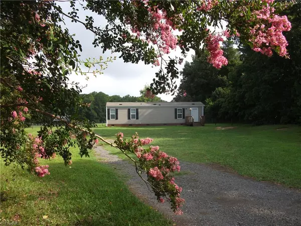 Advance, NC 27006,1151 Williams RD