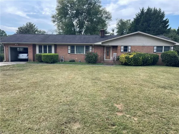 260 Old Hollow RD, Winston-salem, NC 27105