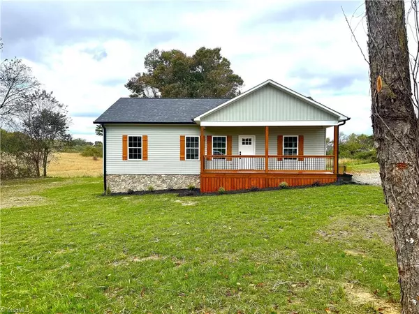 274 Viewmont LN, Ronda, NC 28670