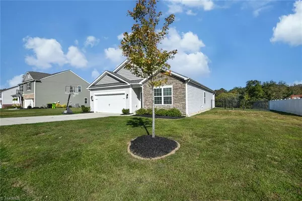 Winston-salem, NC 27107,286 Royce DR