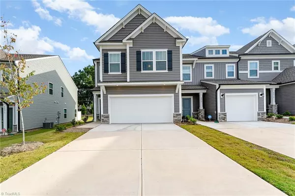 4023 Aster point CT, Pfafftown, NC 27040