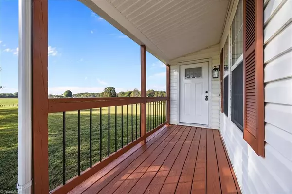 Boonville, NC 27011,1024 Lyndale DR