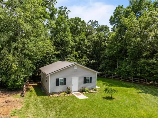 Graham, NC 27253,2392 Willowview DR