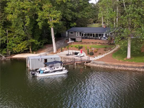 171 Houston LOOP, Taylorsville, NC 28681