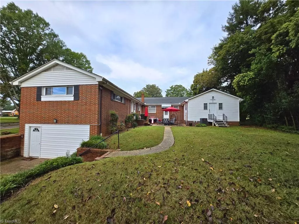 Salisbury, NC 28144,301 N FULTON ST