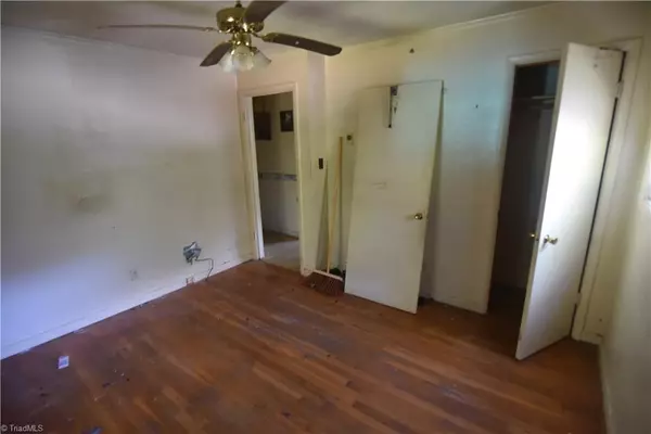 Winston-salem, NC 27107,1629 Rockford ST