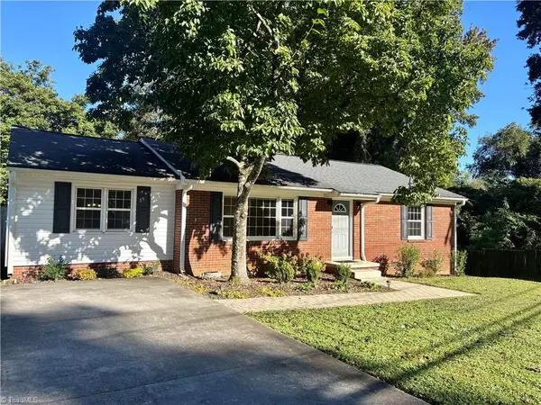 3306 Lawndale DR, Greensboro, NC 27408