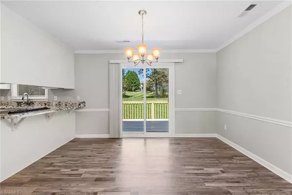 Clemmons, NC 27012,5525 Moravian Heights LN