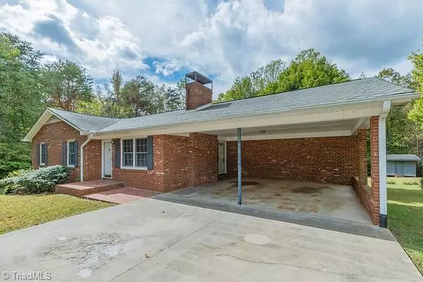 Lexington, NC 27292,446 Joan DR