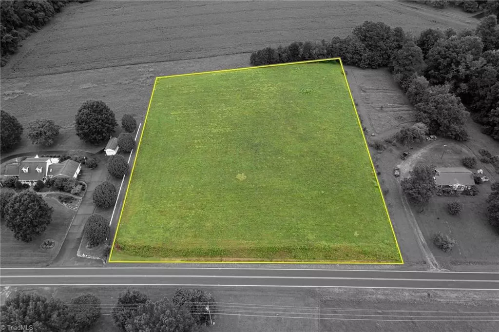 East Bend, NC 27018,01 NC Highway 67