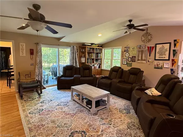 Greensboro, NC 27407,3 Sawmill CT