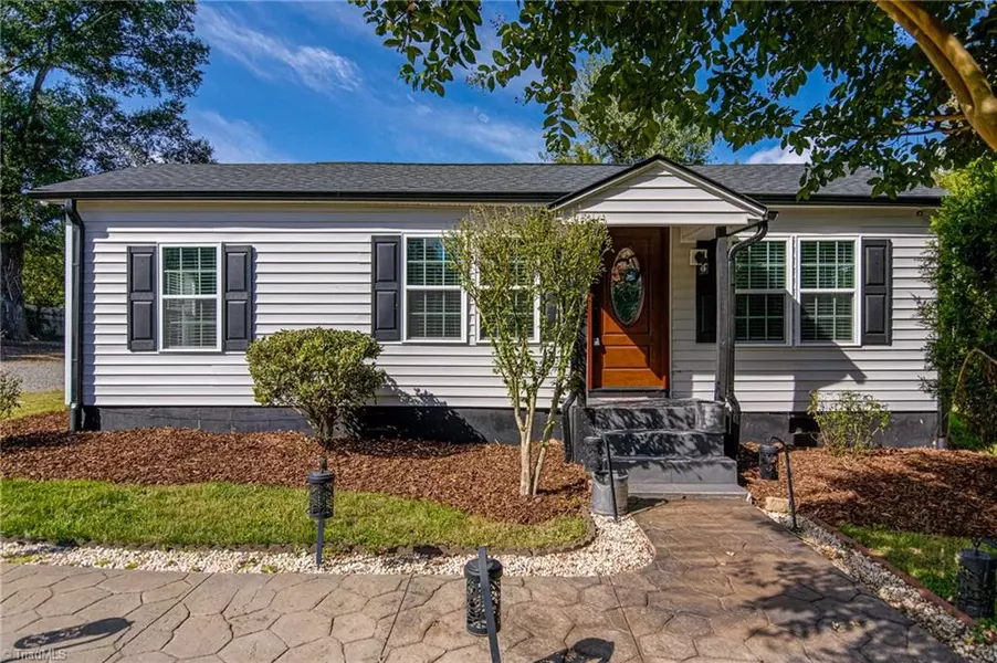 4090 Ogburn AVE, Winston-salem, NC 27105