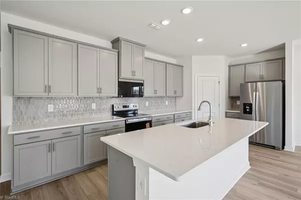 Salisbury, NC 28144,110 Pantego PL