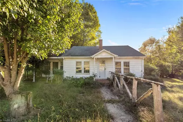 7530 Adler RD, Summerfield, NC 27358