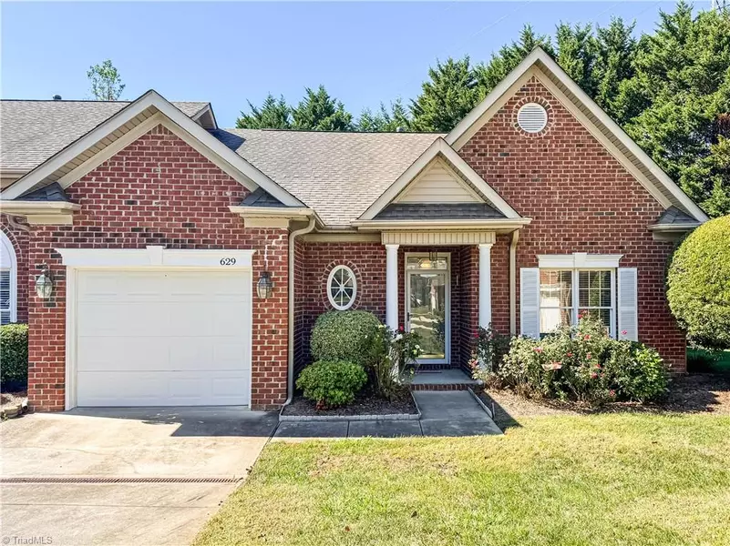 629 Sonoma LN, High Point, NC 27265