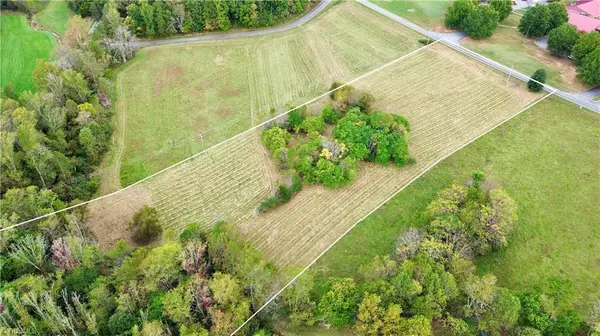 Pilot Mountain, NC 27041,310 Jessup Grove Church RD