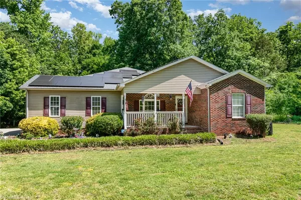 Harrisburg, NC 28075,425 Autumn DR