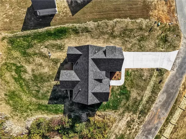 Lexington, NC 27295,176 Cricket's RUN