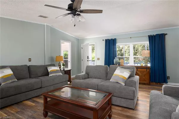 Yadkinville, NC 27055,3225 Courtney Huntsville RD