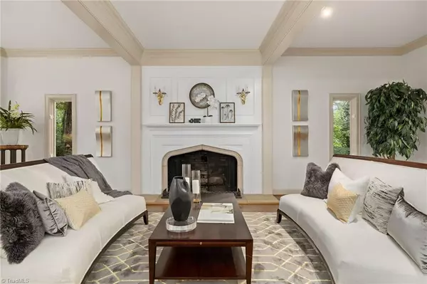 High Point, NC 27265,201 Cascade DR