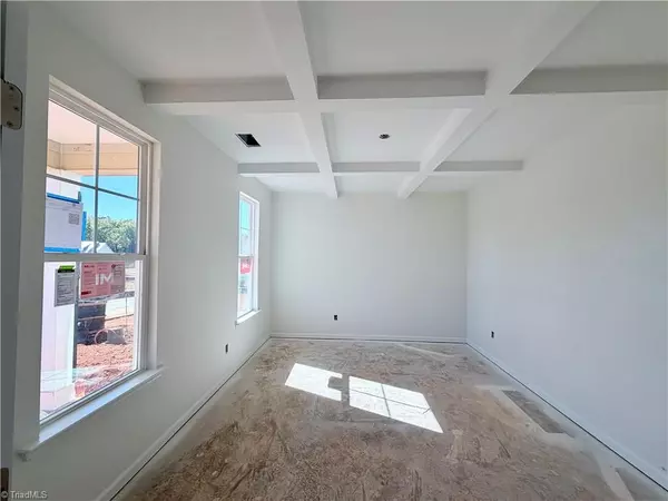 Winston-salem, NC 27106,737 Cinnamon Hill DR