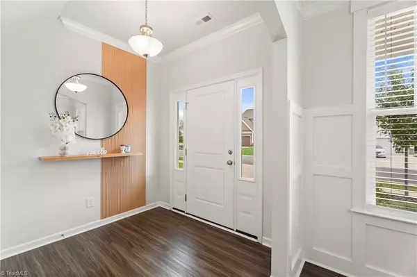 Winston-salem, NC 27106,2124 Beechwood View DR