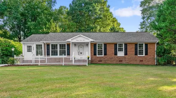 1950 W Front ST, Burlington, NC 27215