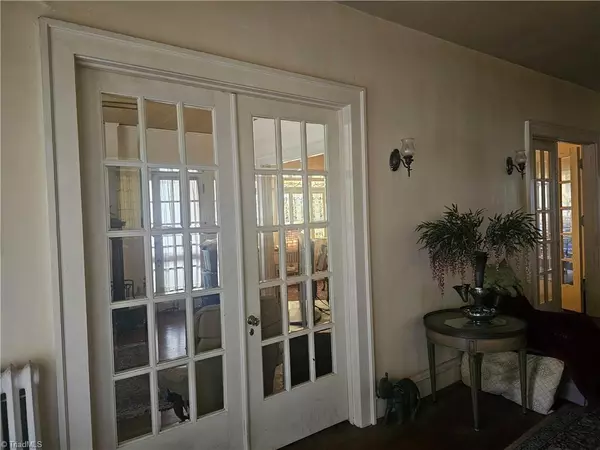 Winston-salem, NC 27101,1100 W 4th ST