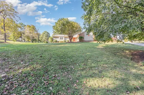 Lexington, NC 27295,112 Choctaw DR